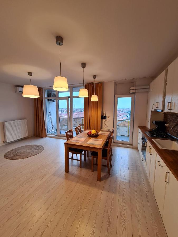 Central Apartament Urbana 아라드 외부 사진