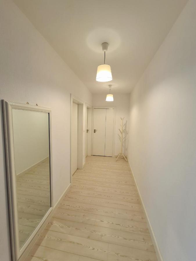 Central Apartament Urbana 아라드 외부 사진